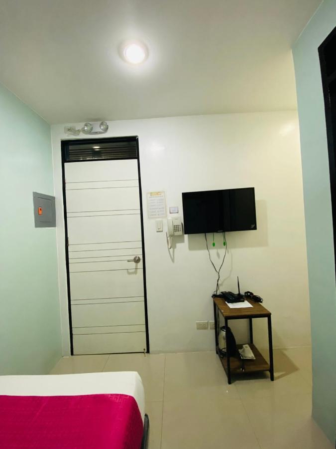 Happy Homes มะนิลา ภายนอก รูปภาพ